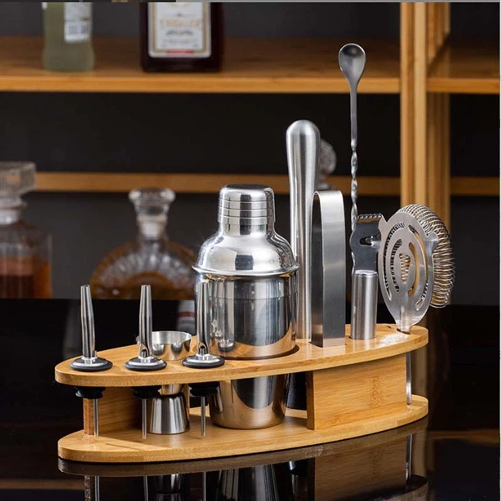 Must-have Shaker Set For Parties